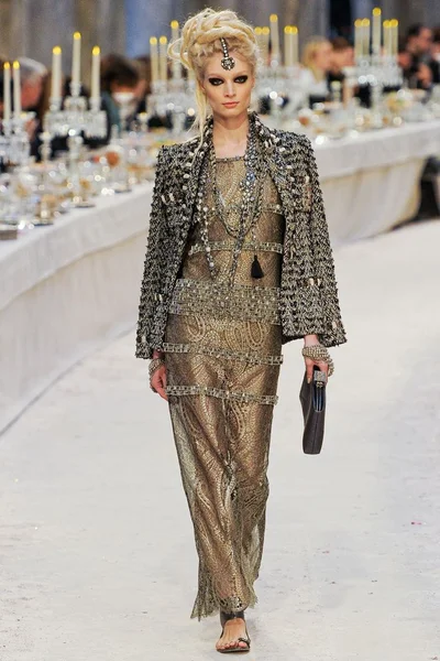 Look 46